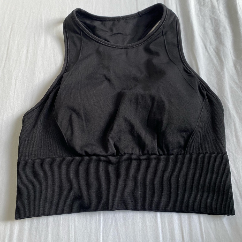 Lululemon Cropped Tank/Bra, size 2